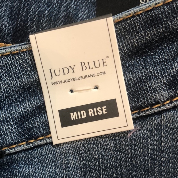 Judy Blue jeans - Picture 7 of 9